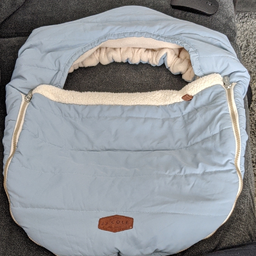 JJ Cole Light Blue Carrier Cover with Cream Lining